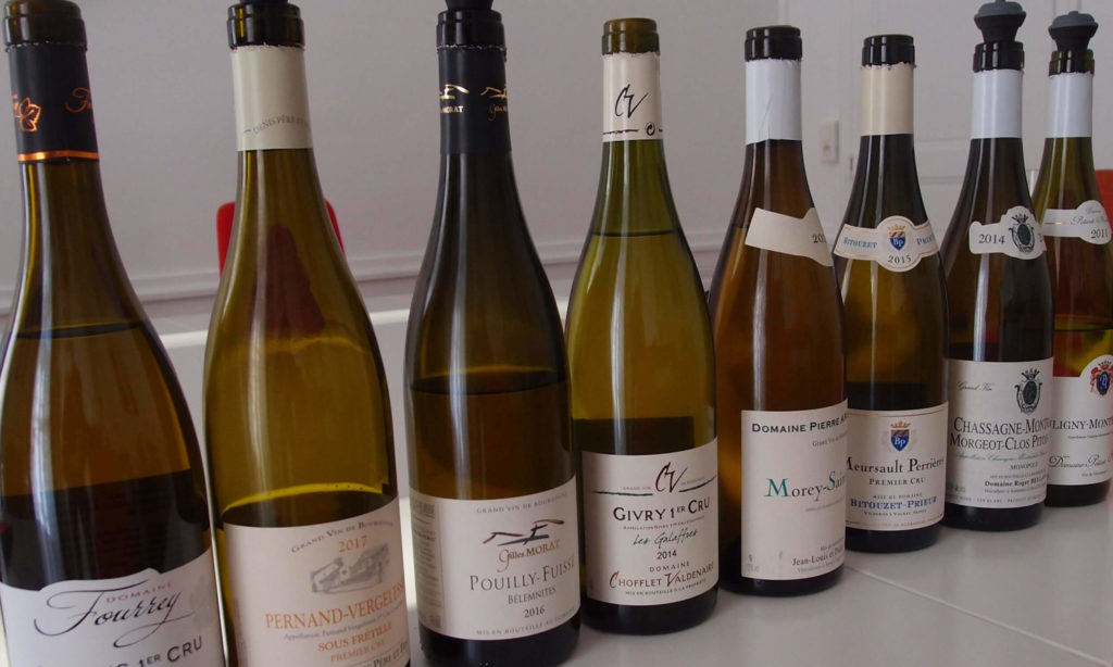 Weinflasche mit degustierten  Weinen, typisch auch bei Weinproben, Seminare & Co. von sensationWein im Format "... meets Business"